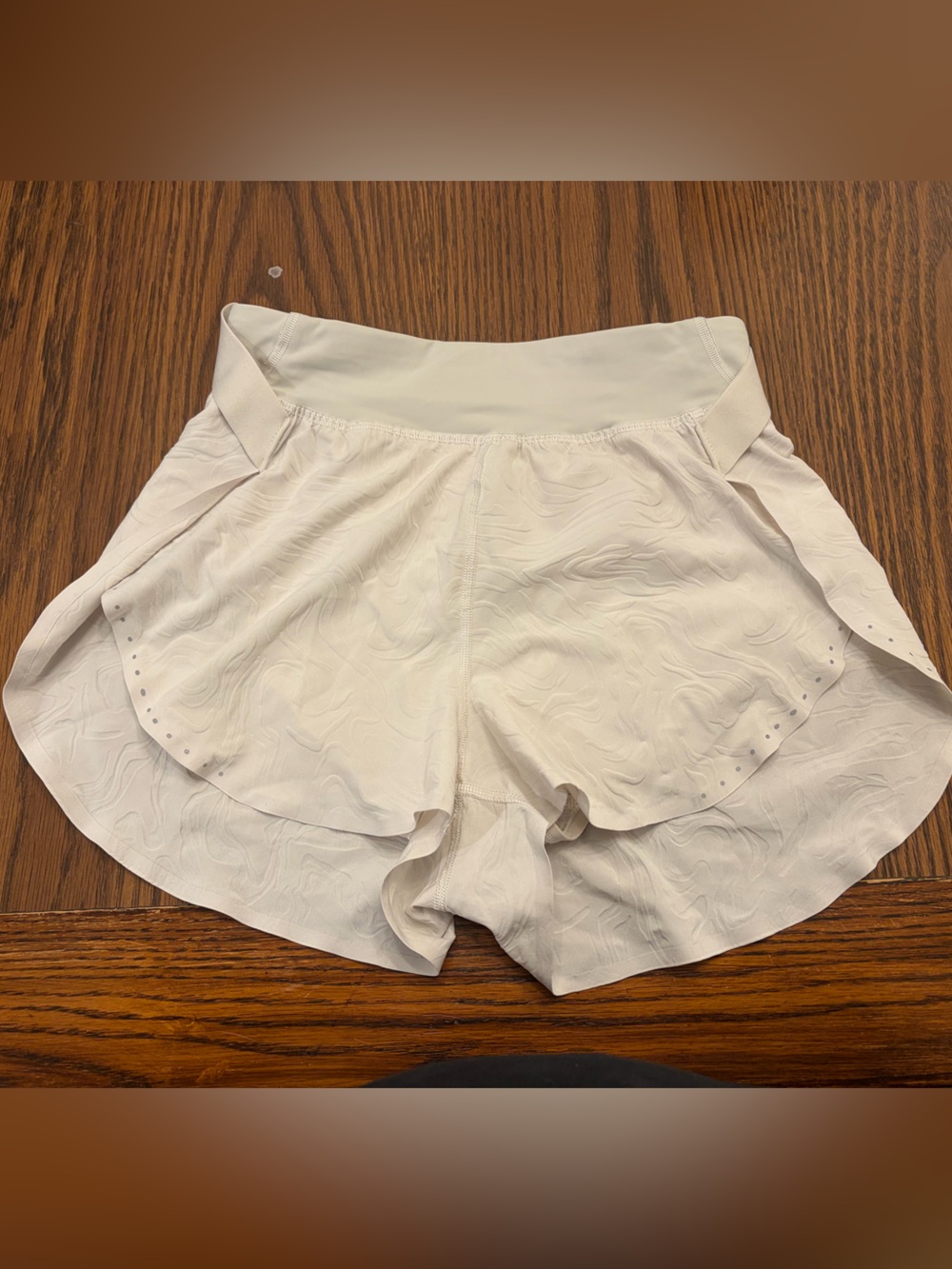 lululemon athletica Light Beige Women's Fast and Free Shorts